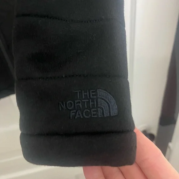 The North Face women’s Caroluna quilted jacket - Picture 3 of 5